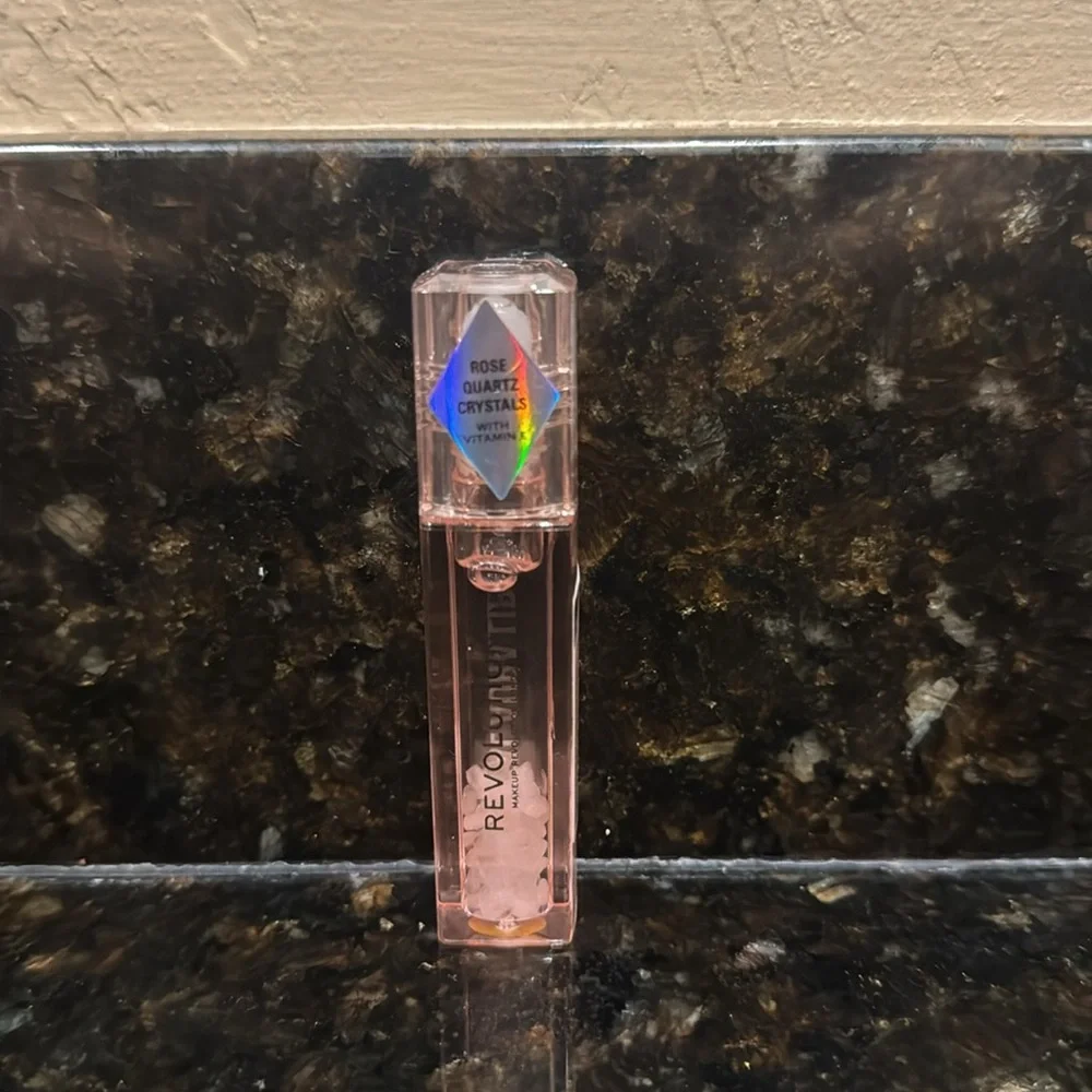 NEW Makeup Revolution Crystal Aura Lip‎ Oil - Rose Quartz